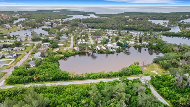 4935 LARGO TERRACE, New Port Richey, FL 34652