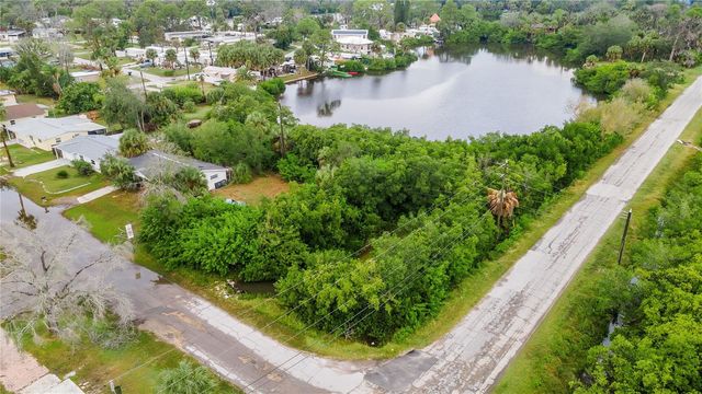4935 LARGO TERRACE, New Port Richey, FL 34652