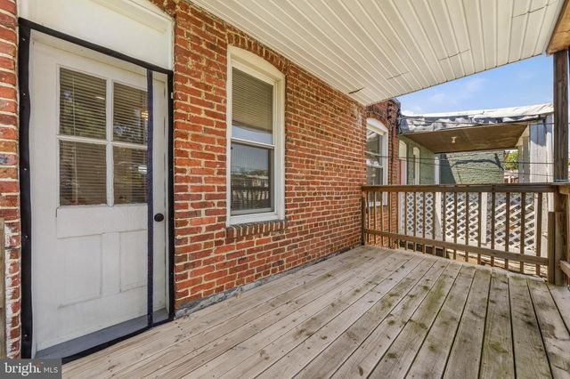 3104 LAWNVIEW AVE, Baltimore, MD 21213