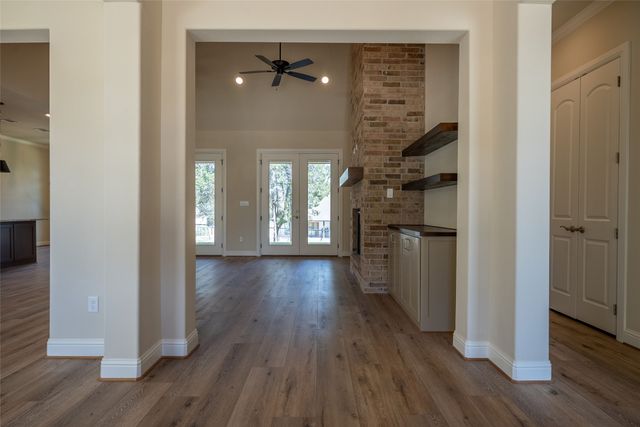 4028 Pinnacle Ridge, Granbury, TX 76049