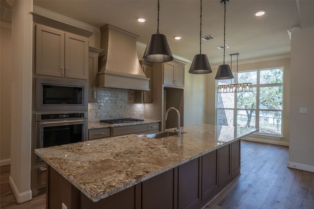 4028 Pinnacle Ridge, Granbury, TX 76049