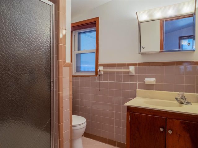 1620 NW 38th Street, Lawton, OK 73505