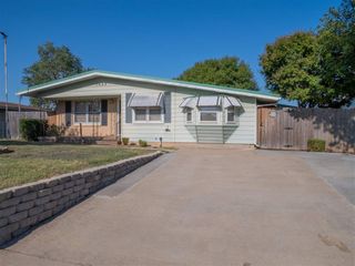 1620 NW 38th Street, Lawton, OK 73505