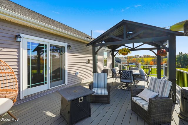 5 Line Drive, Brunswick, NY 12180