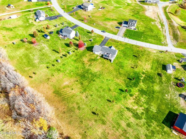 5 Line Drive, Brunswick, NY 12180