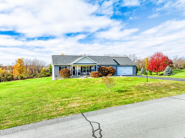 5 Line Drive, Brunswick, NY 12180