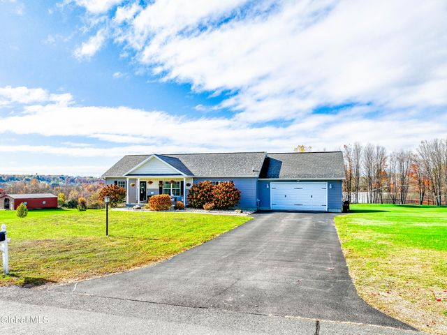 5 Line Drive, Brunswick, NY 12180