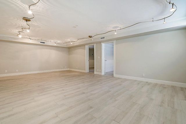 495 Zephyr Way, Juno Beach, FL 33408