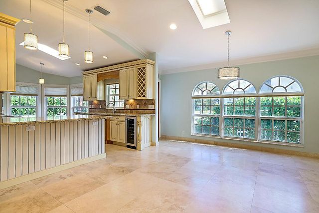 495 Zephyr Way, Juno Beach, FL 33408