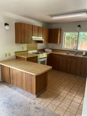 94-794 Kaaka Street, Waipahu, HI 96797