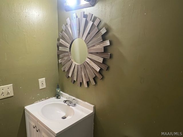 5253 Rolind Drive, Montgomery, AL 36108