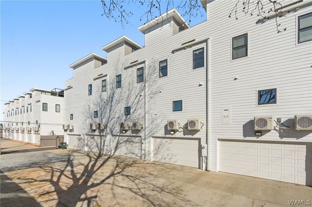 1740 12th AVE, Tuscaloosa, AL 35401