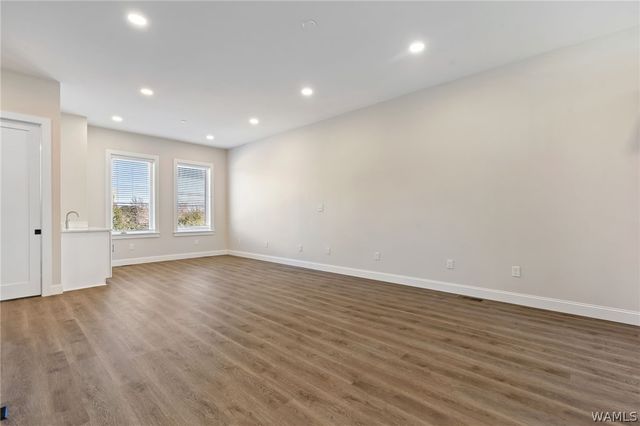 1740 12th AVE, Tuscaloosa, AL 35401