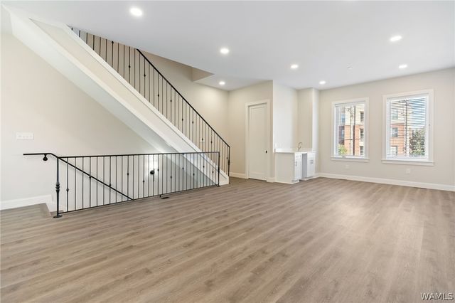 1740 12th AVE, Tuscaloosa, AL 35401