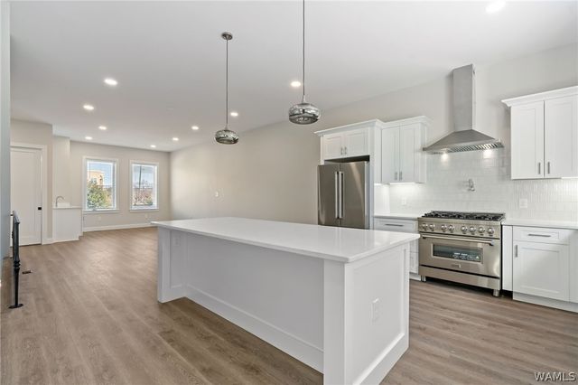 1740 12th AVE, Tuscaloosa, AL 35401