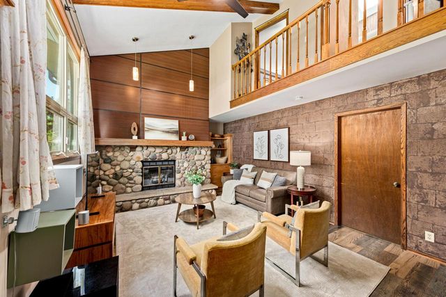 25326 W Loomis ROAD, Waterford, WI 53185