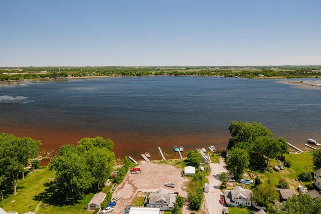 25326 W Loomis ROAD, Waterford, WI 53185