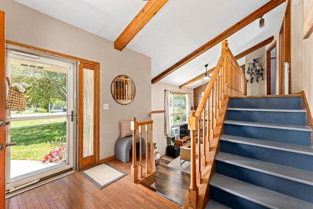 25326 W Loomis ROAD, Waterford, WI 53185