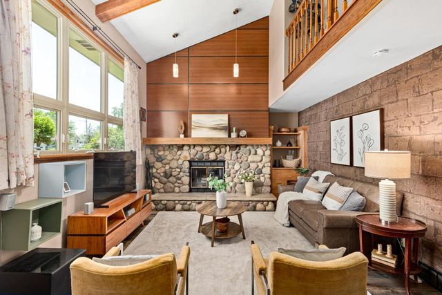 25326 W Loomis ROAD, Waterford, WI 53185