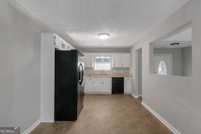 585 Mountainview Drive, Covington, GA 30016