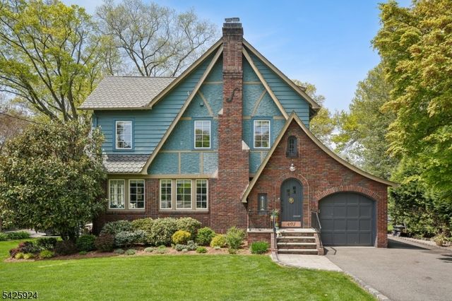 497 Prospect St, Maplewood Twp., NJ 07040