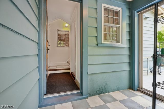 497 Prospect St, Maplewood Twp., NJ 07040