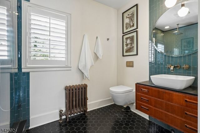 497 Prospect St, Maplewood Twp., NJ 07040