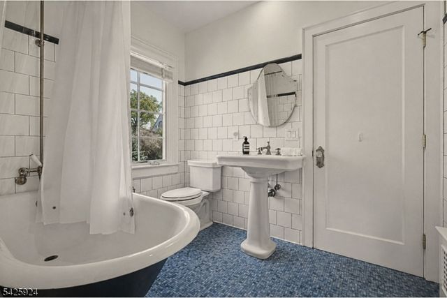 497 Prospect St, Maplewood Twp., NJ 07040