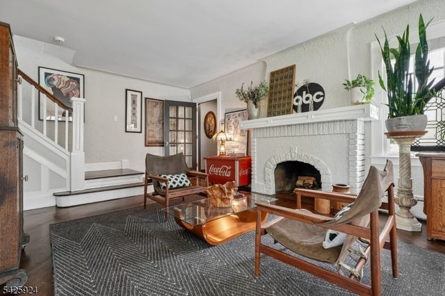 497 Prospect St, Maplewood Twp., NJ 07040