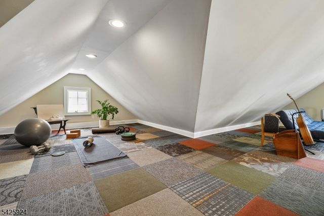 497 Prospect St, Maplewood Twp., NJ 07040