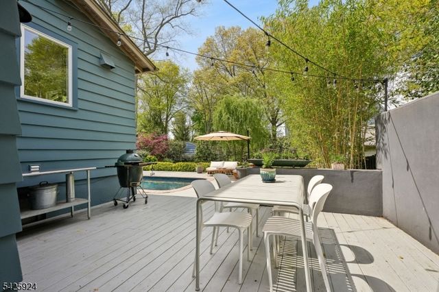 497 Prospect St, Maplewood Twp., NJ 07040