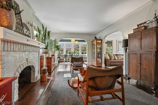 497 Prospect St, Maplewood Twp., NJ 07040