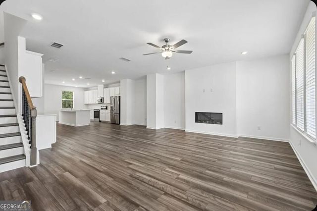 627 Oak Bluff Drive, Cumming, GA 30040