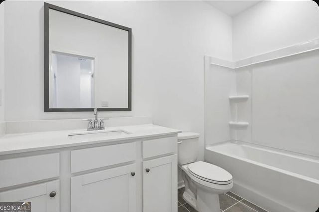 627 Oak Bluff Drive, Cumming, GA 30040