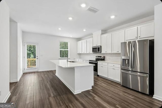 627 Oak Bluff Drive, Cumming, GA 30040