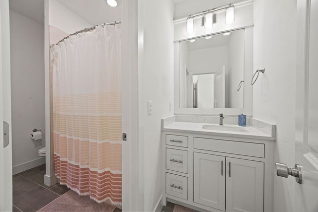 1291 Elizabeth Loop, Bentonville, AR 72713