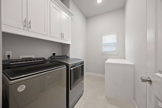 1291 Elizabeth Loop, Bentonville, AR 72713