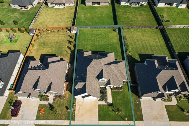 1291 Elizabeth Loop, Bentonville, AR 72713