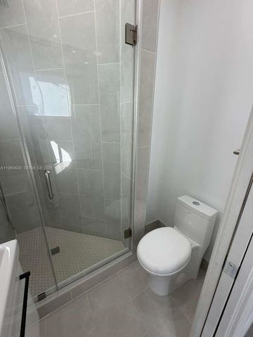 9240 Nautilus Dr 9240, Cutler Bay, FL 33189