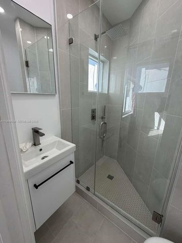 9240 Nautilus Dr 9240, Cutler Bay, FL 33189