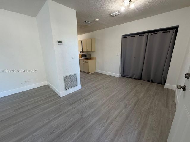 9240 Nautilus Dr 9240, Cutler Bay, FL 33189