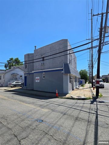 198 Kansas Street, Hackensack, NJ 07601