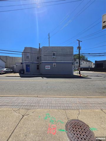 198 Kansas Street, Hackensack, NJ 07601