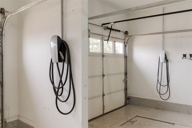 8710 Overlook Drive, Guthrie, OK 73044