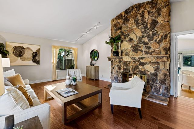 9 Deer Stalker Path, Monterey, CA 93940