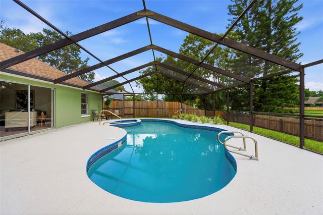 8723 OSAGE DRIVE, Tampa, FL 33634