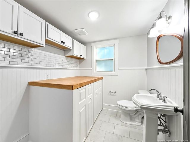 400 Westmont Drive, Fayetteville, NC 28305