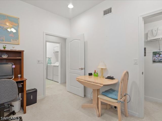 6960 Avalon CIR 801, Naples, FL 34112