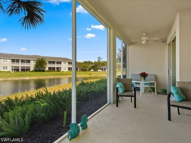 6960 Avalon CIR 801, Naples, FL 34112