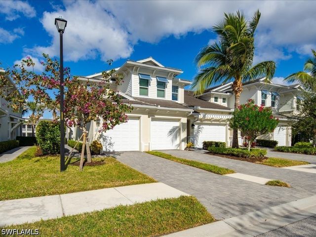6960 Avalon CIR 801, Naples, FL 34112